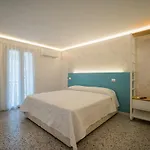 Venetian Roof View Apartman *