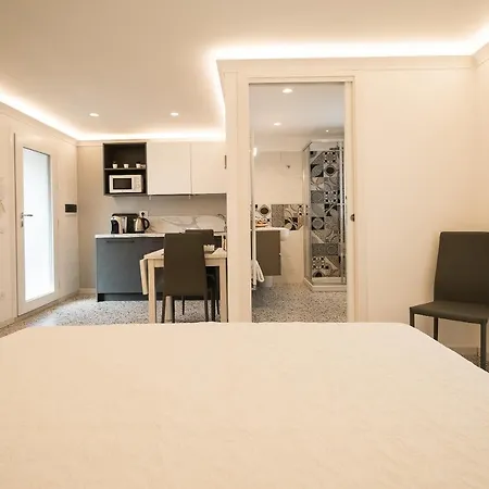 Apartman Venetian Roof View
