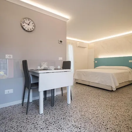 Apartman Venetian Roof View Velence